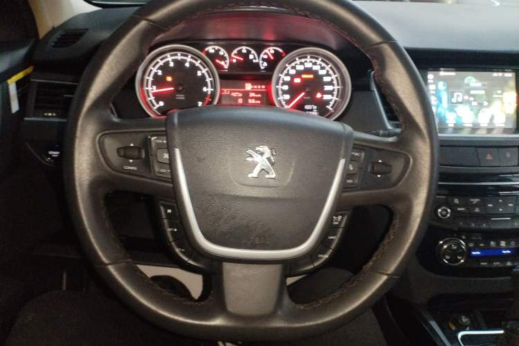Used Peugeot 508 2015 1.6THP Automatic Prestige Edition Steering Wheel