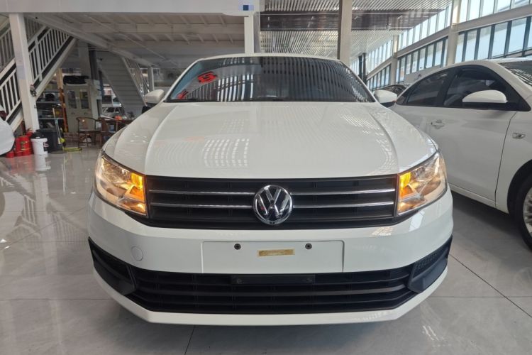 Used Volkswagen Santana 2016 1.6L Manual Fashion Edition Front