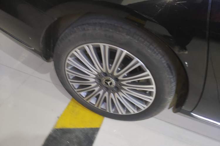 Used Mercedes-Benz E-Class 2020 Restyled E 300 L Exclusive Edition
