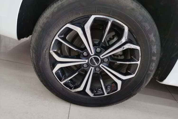 Used Roewe i6 MAX New Energy 2023 EV 420 Skyroof Special Edition Right Rear Wheel Hub