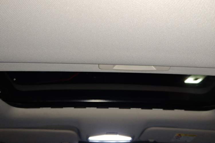 Used Geely Auto Emgrand 2022 4th Generation 1.5L Manual Luxury Model
