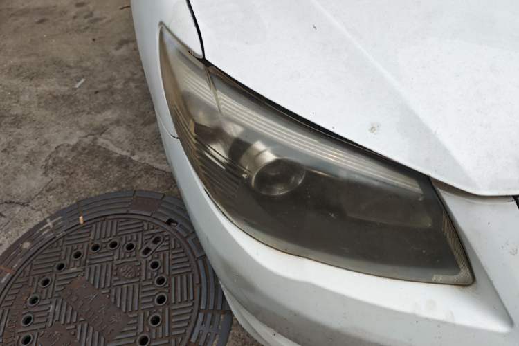 Used BYD L3 2012 1.5L Manual Comfort Edition Right Front Headlight