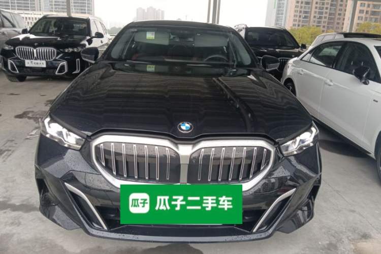 Used BMW 5 Series 2025 530Li Luxury Edition M Sport Package