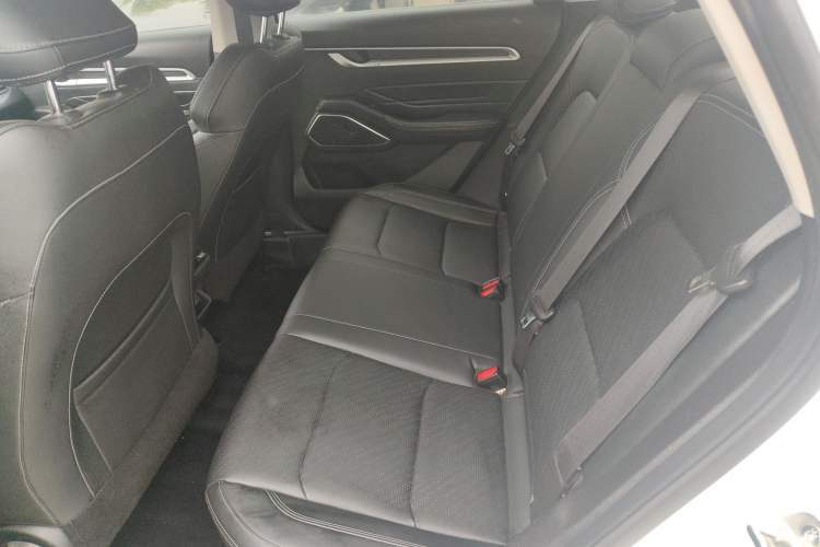 Used Geely Auto Emgrand 2023 4th Generation Champion Edition 1.5L CVT Luxury Model Left Rear Seat