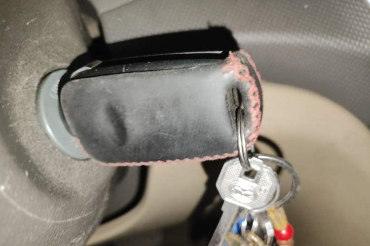 Used Hyundai Verna (older generation) 2011 Hatchback 1.4L Automatic Comfort Model GS