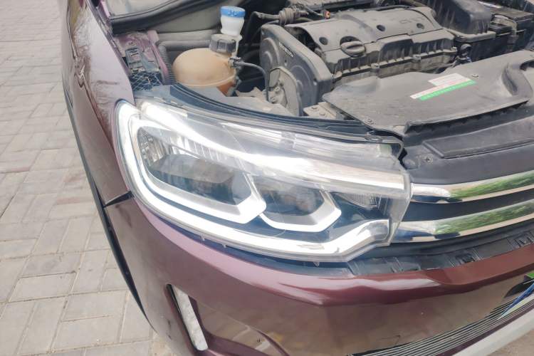 Used Citroen C3-XR 2015 1.6L Manual Pioneer Model Right Front Headlight