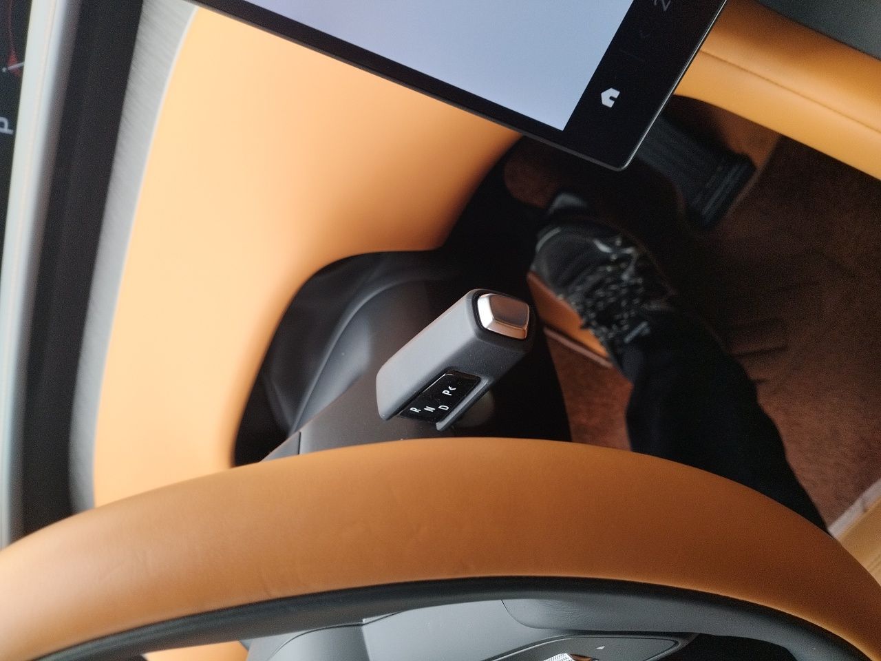 Xiaomi Auto YU7 2025 Ultra-Long Range All-Wheel Drive Pro Version — снимка 11