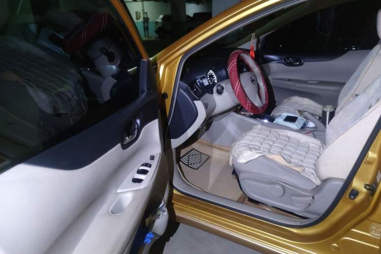 Used Nissan Tiida 2011 1.6L CVT Comfort Model Driver Seat