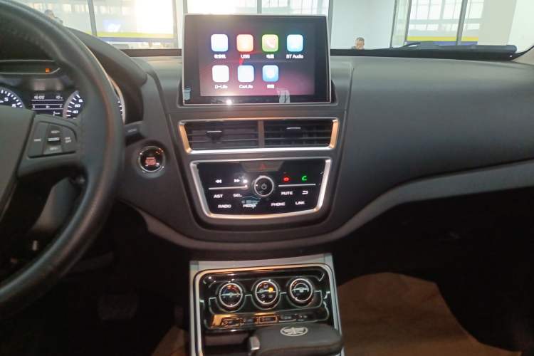 Used Bestune X40 2019 1.6L Automatic Luxury Edition China VI