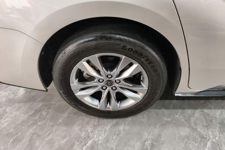 Used Toyota Sienna 2021 2.5L Hybrid Ultimate Edition