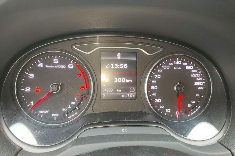 Used Audi A3 2016 Limousine 40 TFSI Luxury Model
