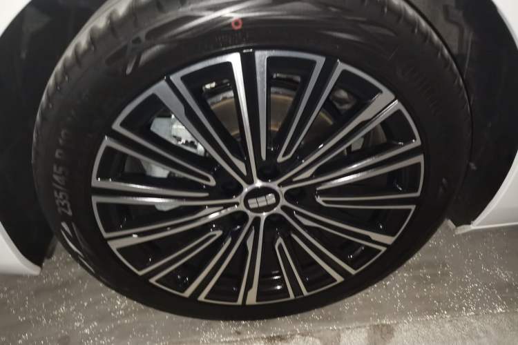 Used Geely Galaxy Galaxy A7 2025 Model EM-i 150km Starship Edition