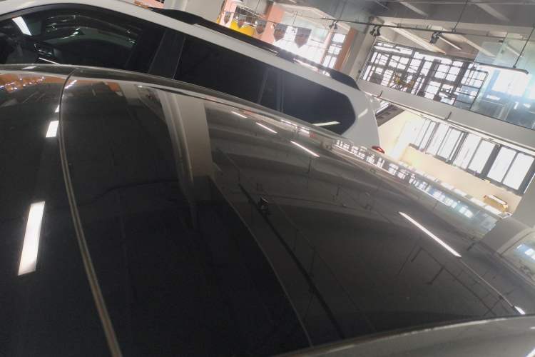 Used Tesla Model Y 2024 Rear-Wheel-Drive Version
