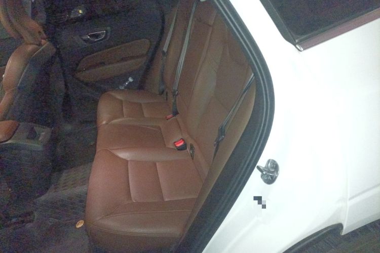 Used Volvo XC60 2024 B5 4x4 Smart Luxury Edition
