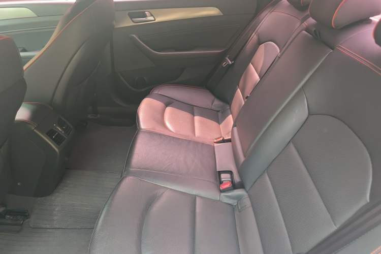 Used Hyundai Sonata 2015 1.6T DLX Prestige Model
