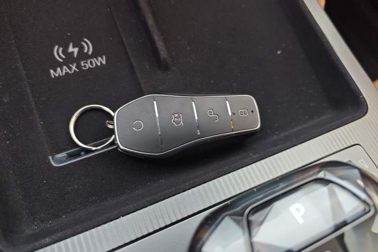 Used BYD Song L DM-i 2024 160km Beyond Edition
