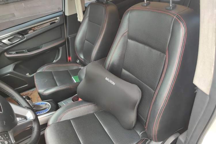 Used Zotye Domy X5 2015 1.5T CVT ZhiXian Model China IV Standard Left Front Seat