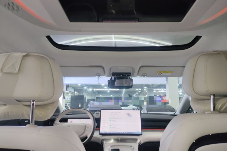 Used XPeng X9 2024 610 Long-Range Pro