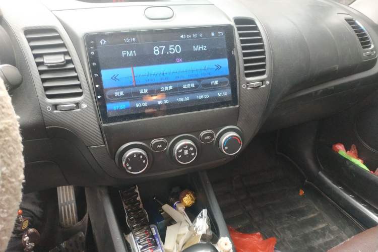 Used Kia K3 2016 1.6L Automatic with Sunroof
