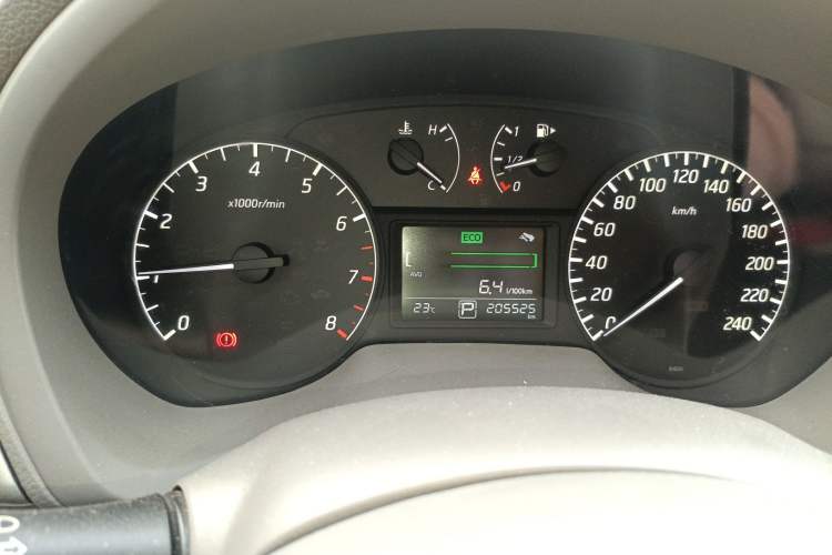 Used Nissan Sylphy 2012 1.6 XL CVT Luxury Edition Instrument Cluster