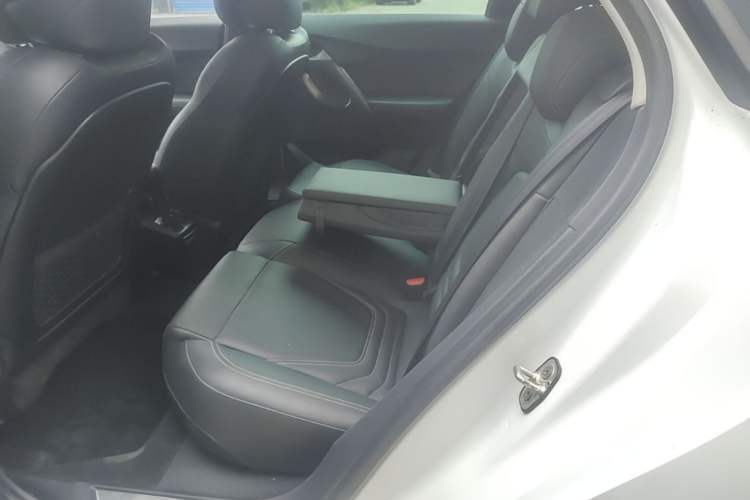 Used DS 5 2015 1.6T Elegant Edition THP160
