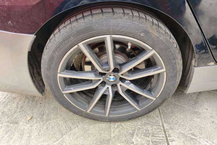 Used BMW 3 Series 2022 Updated 325Li M Sport Package Right Rear Wheel Hub
