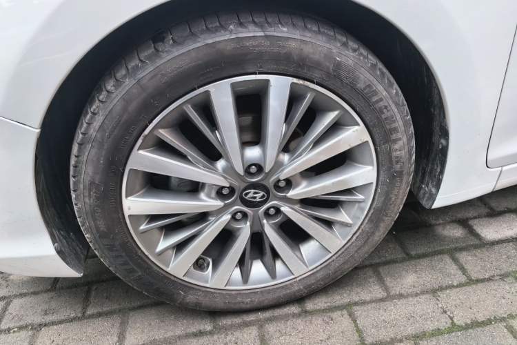 Used Hyundai Mistra 2017 1.8L Automatic Smart GLS China V Standard Left Front Wheel Hub