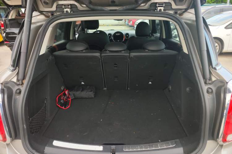 Used MINI Countryman 2018 1.5T COOPER ALL4 Artist Trunk