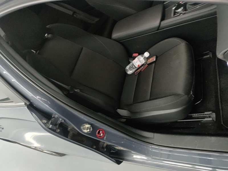 Used Mazda 3 Axela 2023 2.0L Automatic Zhiqing Edition — 24