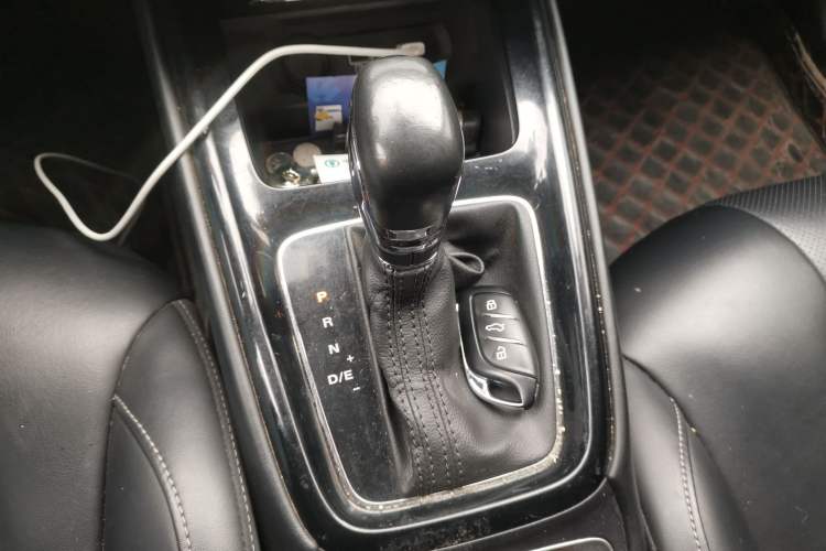 Used Roewe i5 2019 1.5L Automatic 4G Connected Langhao Edition
