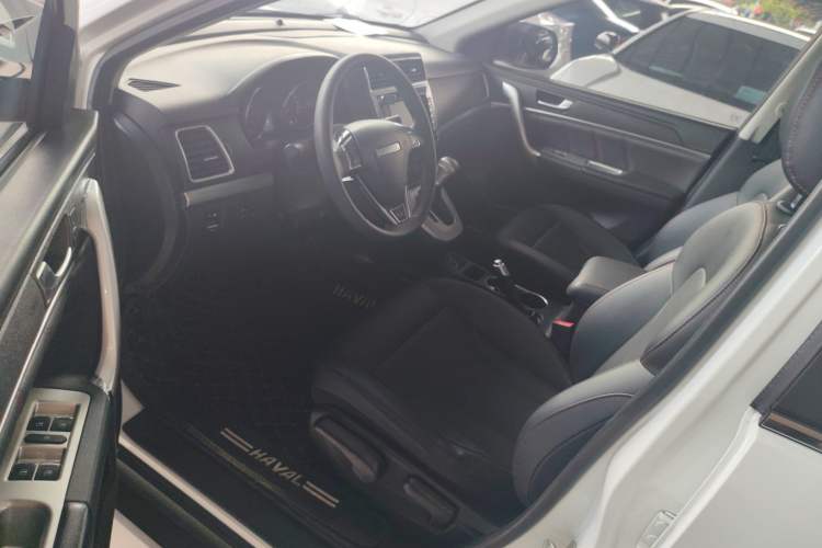 Used Haval M6 2019 1.5T DCT Two-Wheel Drive Elite Version China VI Standard