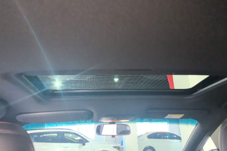 Used Chevrolet Monza 2020 Light Hybrid RS 330T Automatic Comfort Edition Headliner