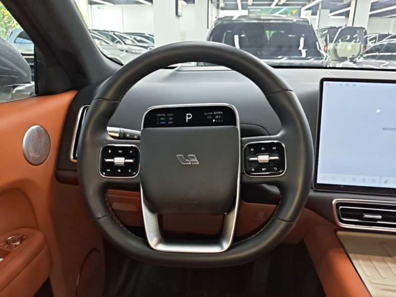 Used Li Auto L9 2022 Max model — 10