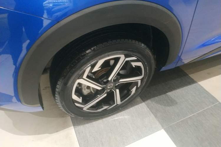 Used SOL X8 2021 300T Manual Panoramic Luxury Edition 6 Seats