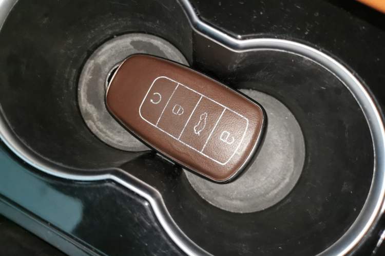 Used Chery Tiggo 8 PLUS 2022 Kunpeng Edition 390TGDI DCT Luxury Version
