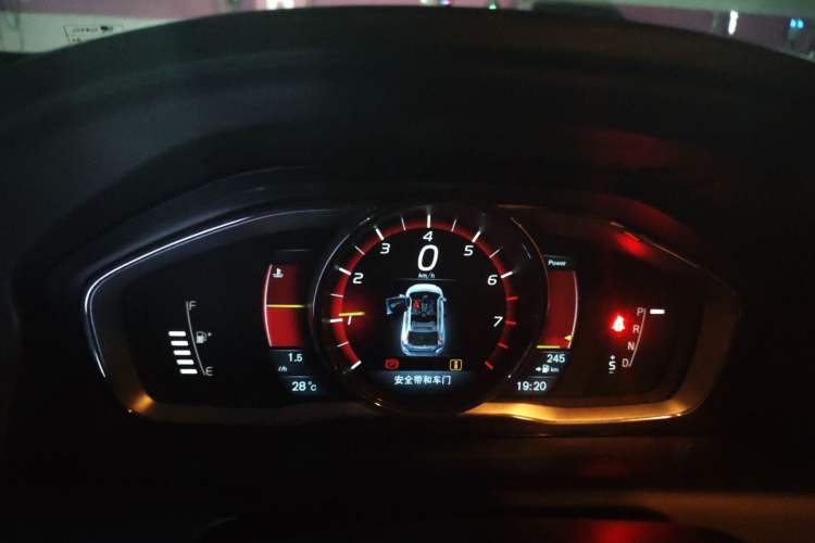 Used Volvo XC60 2014 T5 Zhiyi Edition
