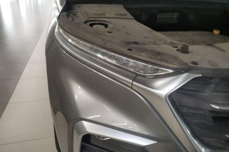 Used Baojun 530 2019 1.5T CVT Prestige Version National V Right Front Headlight