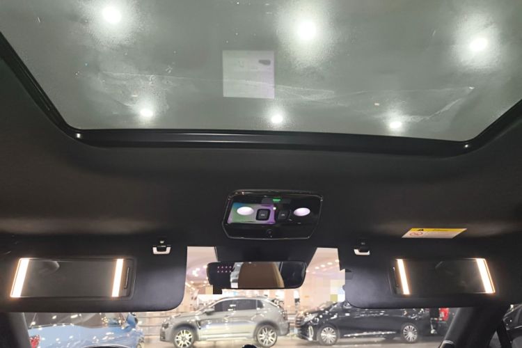 Used Nio ES8 2020 580 km Range Signature Edition Six-Seater Version
