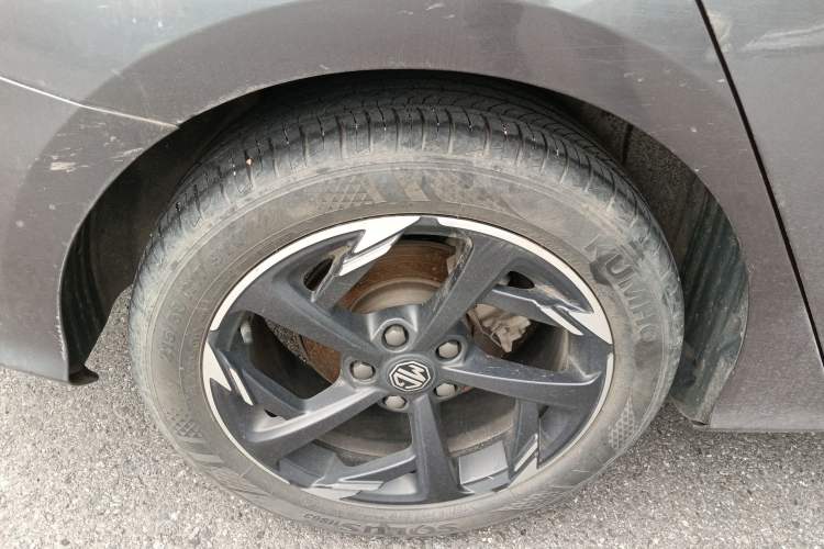 Used MG 5 2022 300TGI DCT Chao Yue Luxury Edition Right Rear Wheel Hub