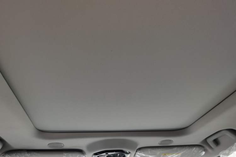 Used JETOUR Traveler C-DM 2025 206km XWD Extended-Length 7-Seater