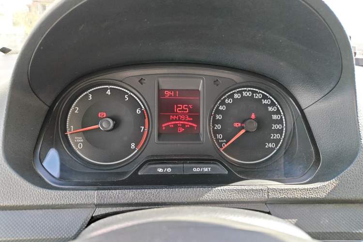 Used Volkswagen Jetta 2019 Dream Edition 1.5L Manual Fashion Version Instrument Cluster