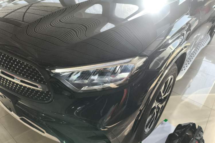 Used Mercedes-Benz GLC 2024 GLC 260 L 4MATIC Luxury Model 5 Seats