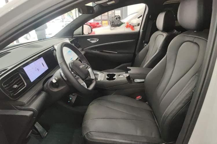 Used BYD Sealion 06 New Energy 2025 Model DM-i 170 Navigation Plus Edition
