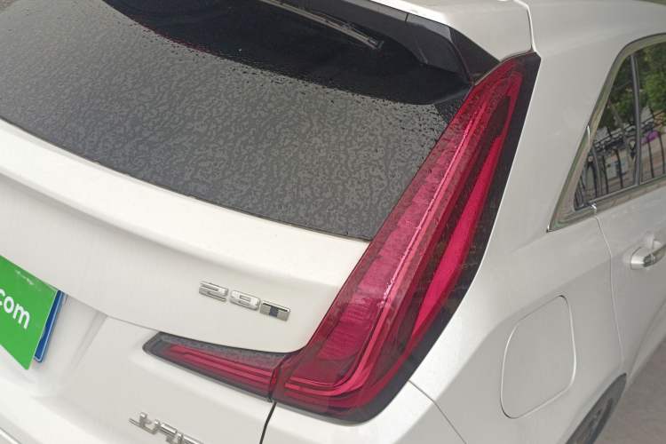 Used Cadillac XT4 2021 28T Two-Wheel Drive Luxury Version