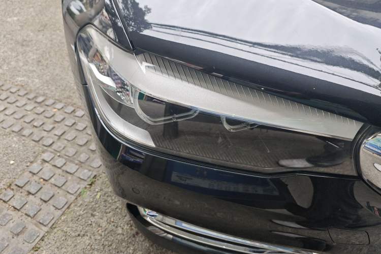 Used BMW 5 Series 2019 530Li Leading Model Luxury Package
