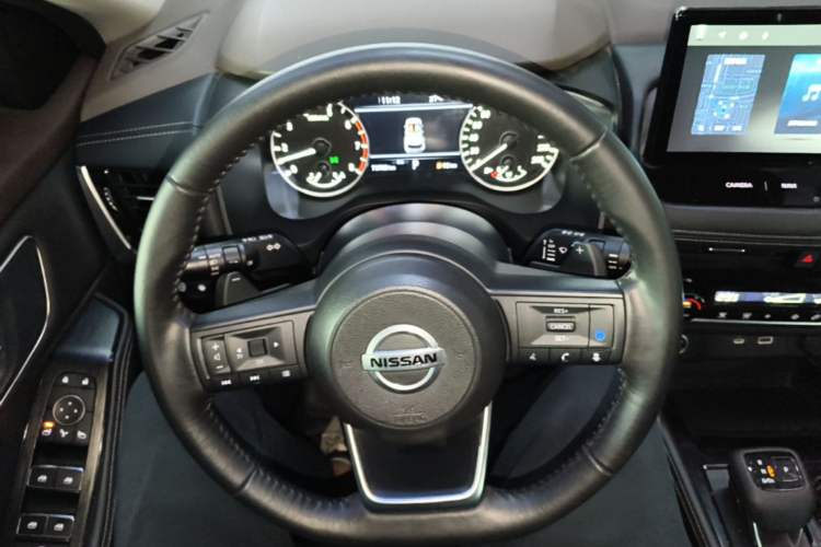 Used Nissan X-Trail 2021 VC-Turbo 300 CVT 2WD Luxury Edition Steering Wheel
