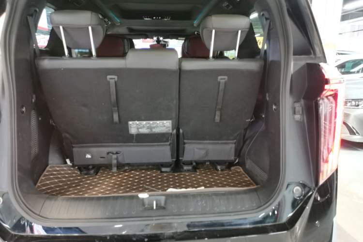 Used GAC Trumpchi M8 2023 Zongshi Series 400T Flagship Edition Trunk