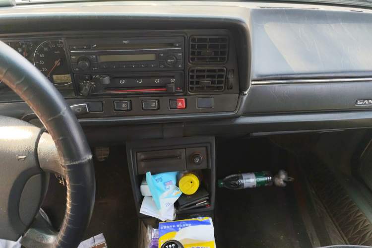 Used Volkswagen Santana Classic 2007 1.8L Jingchang Model
