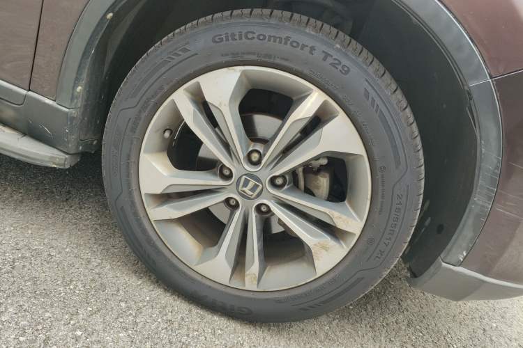 Used Luxgen U6 SUV 2015 1.8T Fashion Edition
