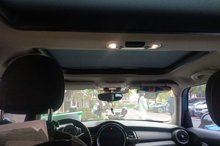 Used MINI 2015 1.2T ONE Five-Door Edition